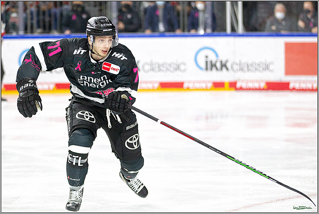PENNY DEL;  Koelner Haie - Schwenninger Wild Wings; Koeln, 08.10.2021